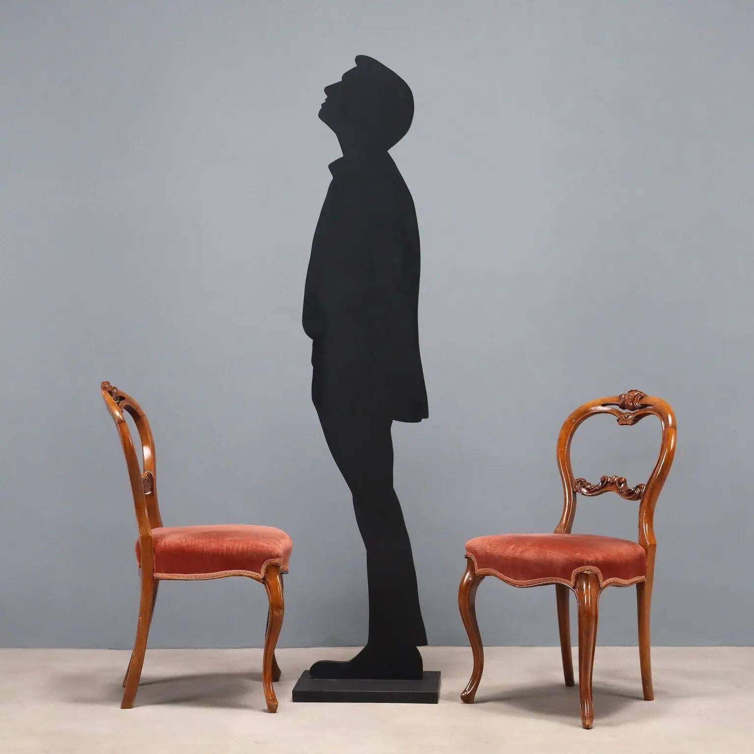 Antique Louis-Philippe chairs in walnut and fabric, Italy, 19th century.
