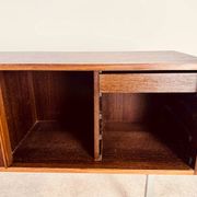 Small enfilade, 142 cm long, with 2 doors in rosewood.