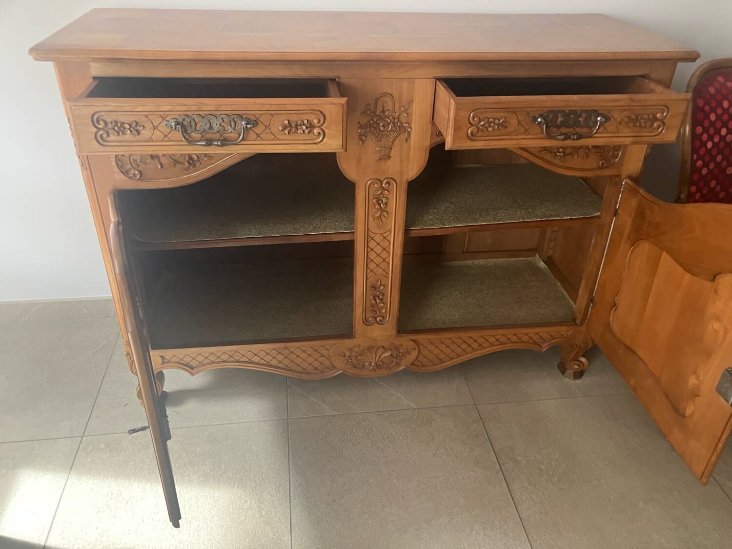 Buffet vintage en merisier massif