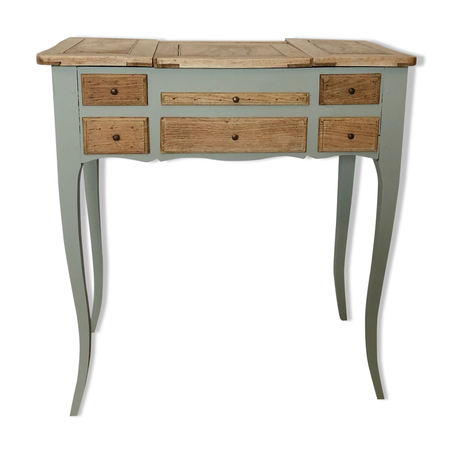 Vintage dressing table "romantic" style