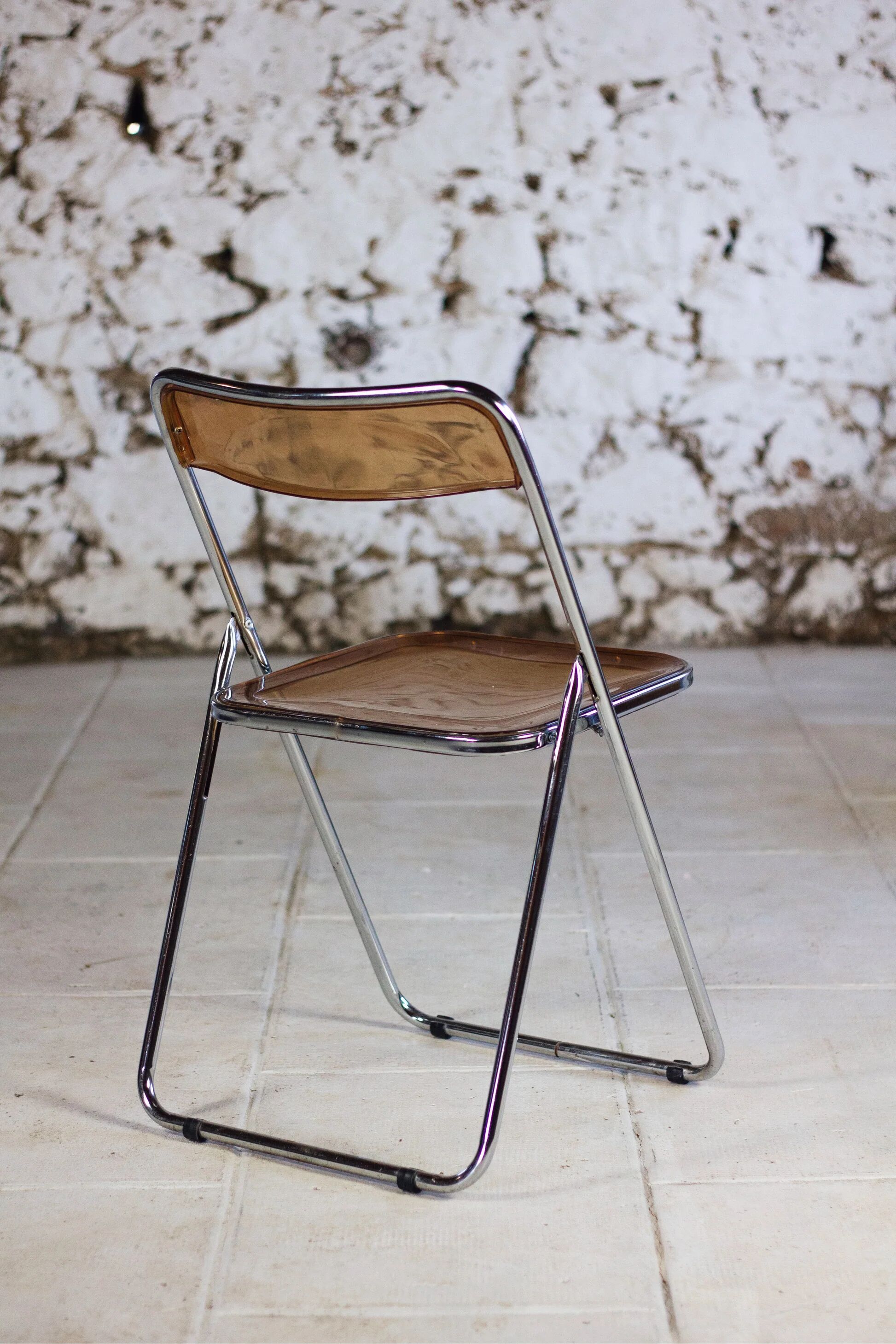 Set of 3 folding chairs in plexiglass and chrome, 1970.