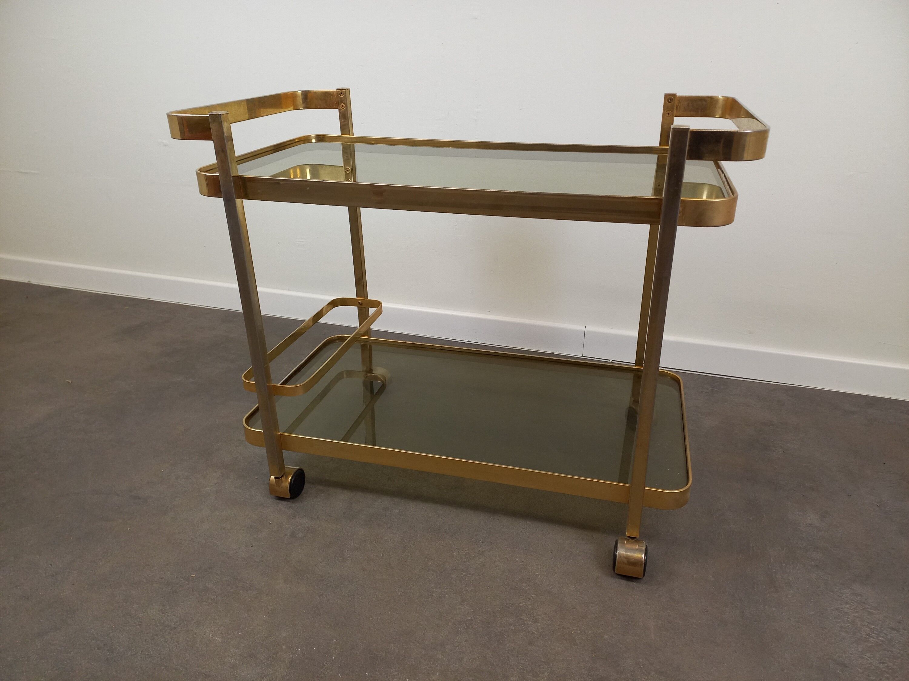 Dessert, bar on wheels 80s