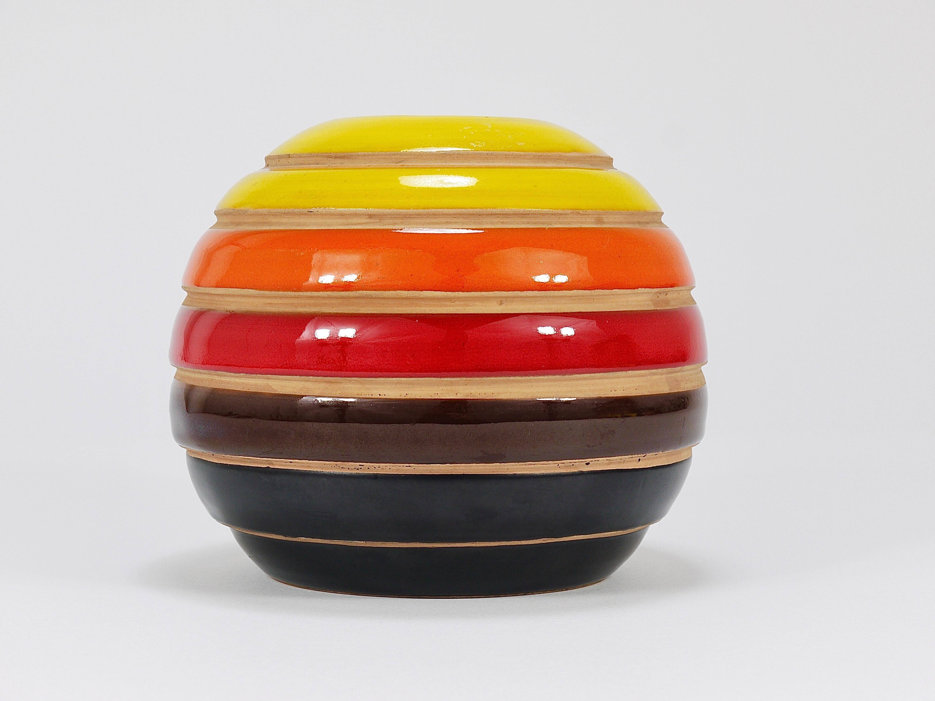 Vase boule en céramique rayé Aldo Londi Bitossi, Italie, 1960s