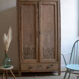 Armoire parisienne décor floral peint à la main