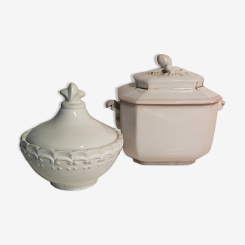 Duo de boîtes en porcelaine et céramique blanches anciennes