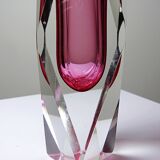 Faceted submerged vase Murano pink glass and crystal from the 1950s-60s.