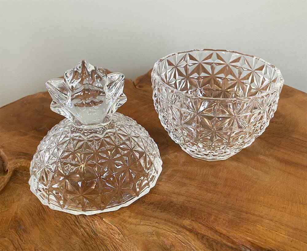 Pressed Glass Pineapple Candy Bowl / Sugar Bowl / Bonbonnière