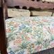 Provençal bench in solid wood and floral fabric