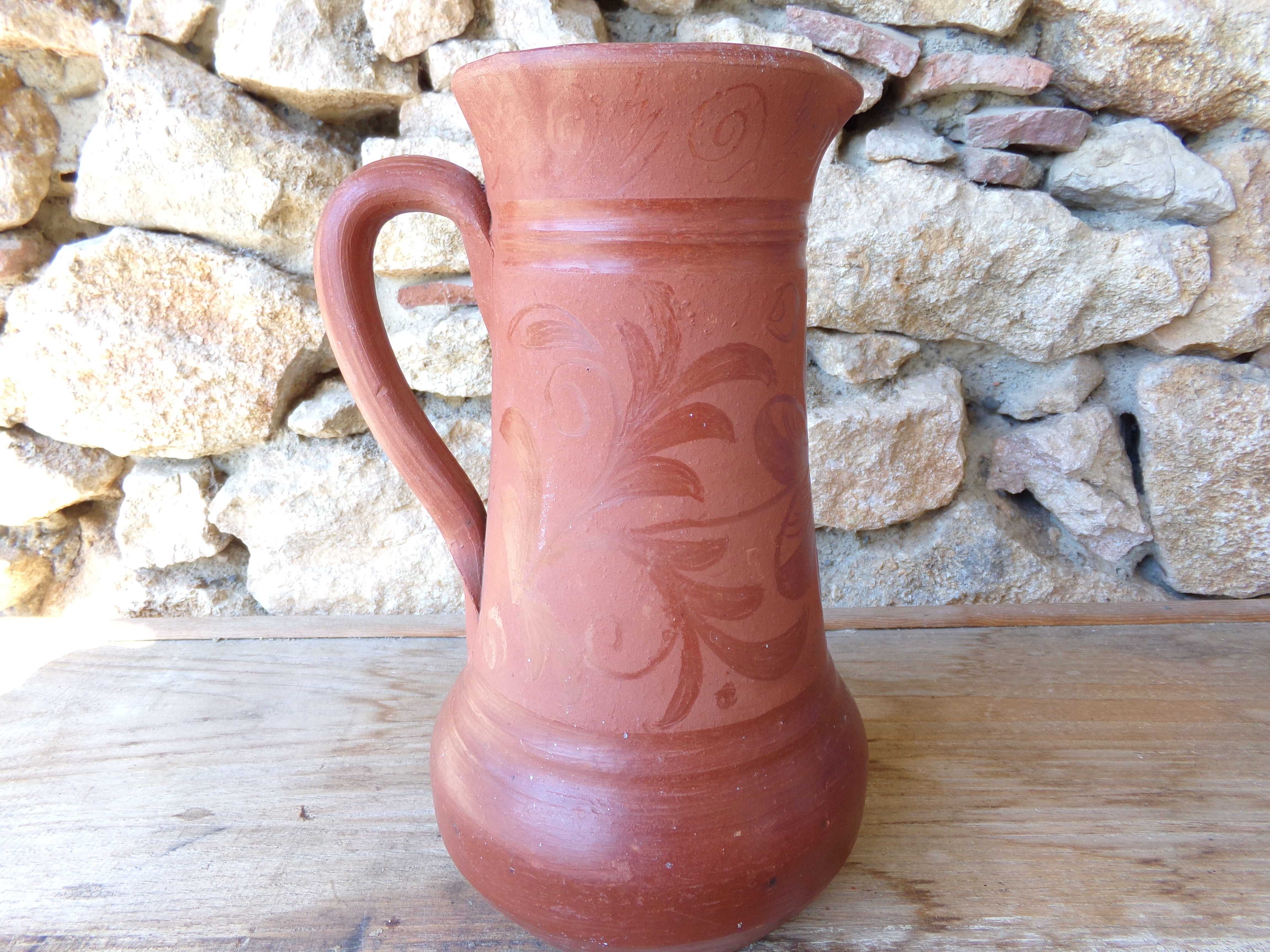 Terracotta terracotta pitcher