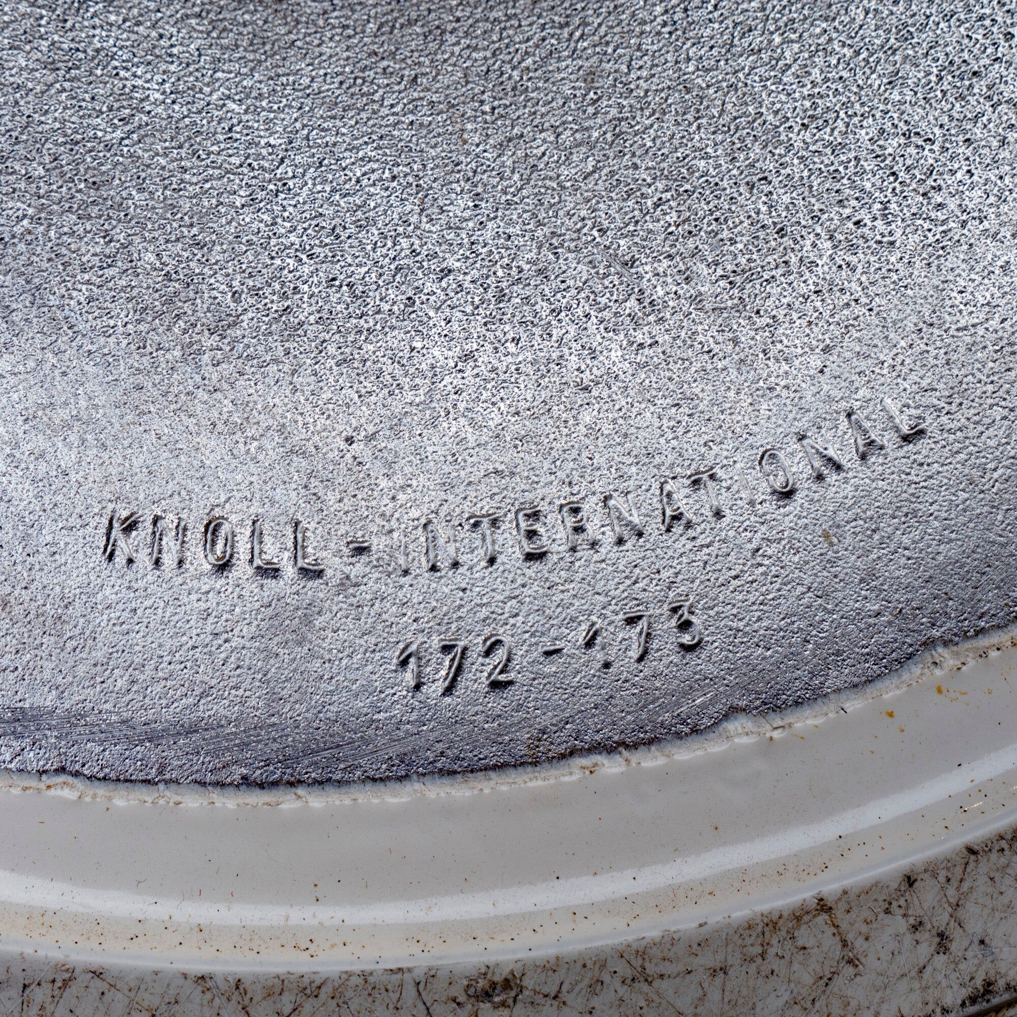 Round table Tulip in Calacatta marble by Eero Saarinen - Ø 107 cm - Knoll