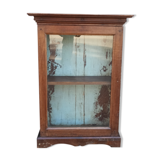 Ancienne armoire avec porte vitrée