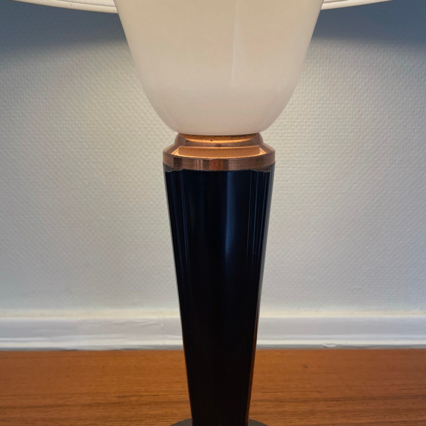 Mushroom lamp for Jumo, 1940
