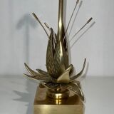 Lampe nénuphar en bronze et laiton attribuée à la Maison Charles. Vers 1970