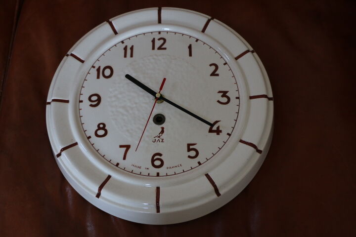 Jazz ceramic wall clock