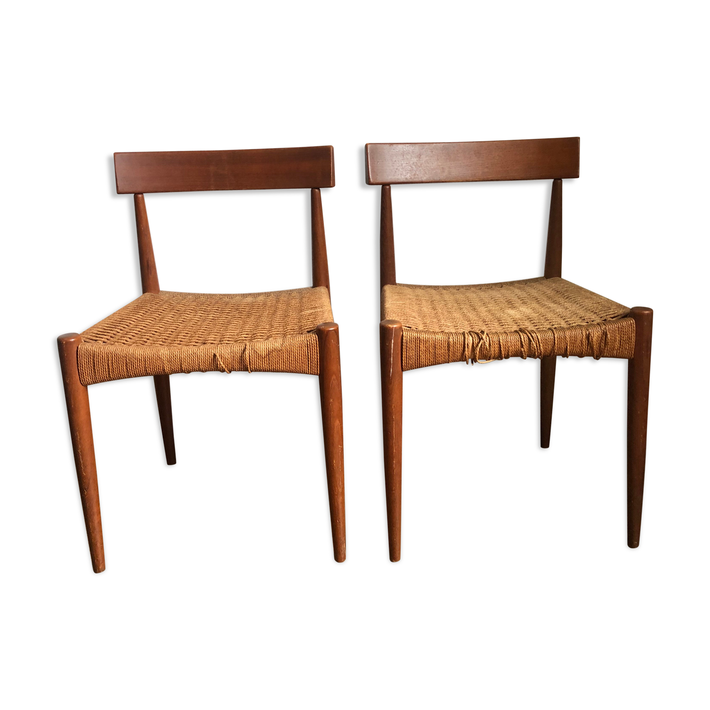 Set 2 Scandinavian chairs Mogens Kold