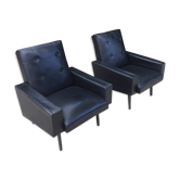 Paire de fauteuils skaï noir, 1960