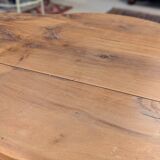 Violin side table in walnut