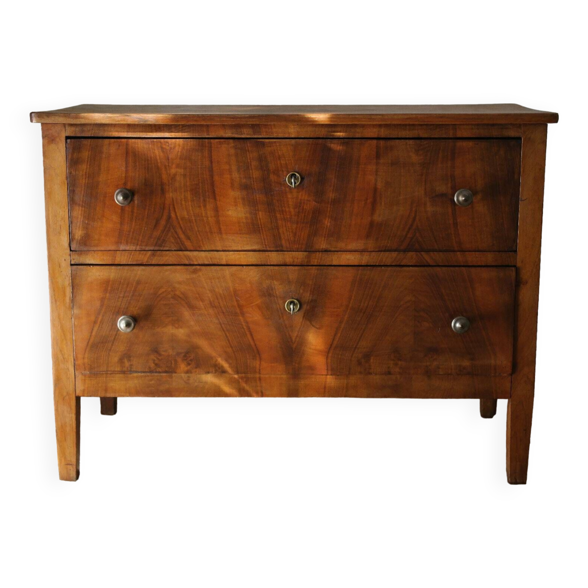 Commode basse en noyer, XXème