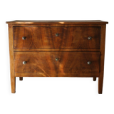 Low chest of drawers in 20th century walnut