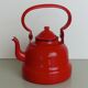 Set milk pot, kettle, coffee maker and red enamelled strainer