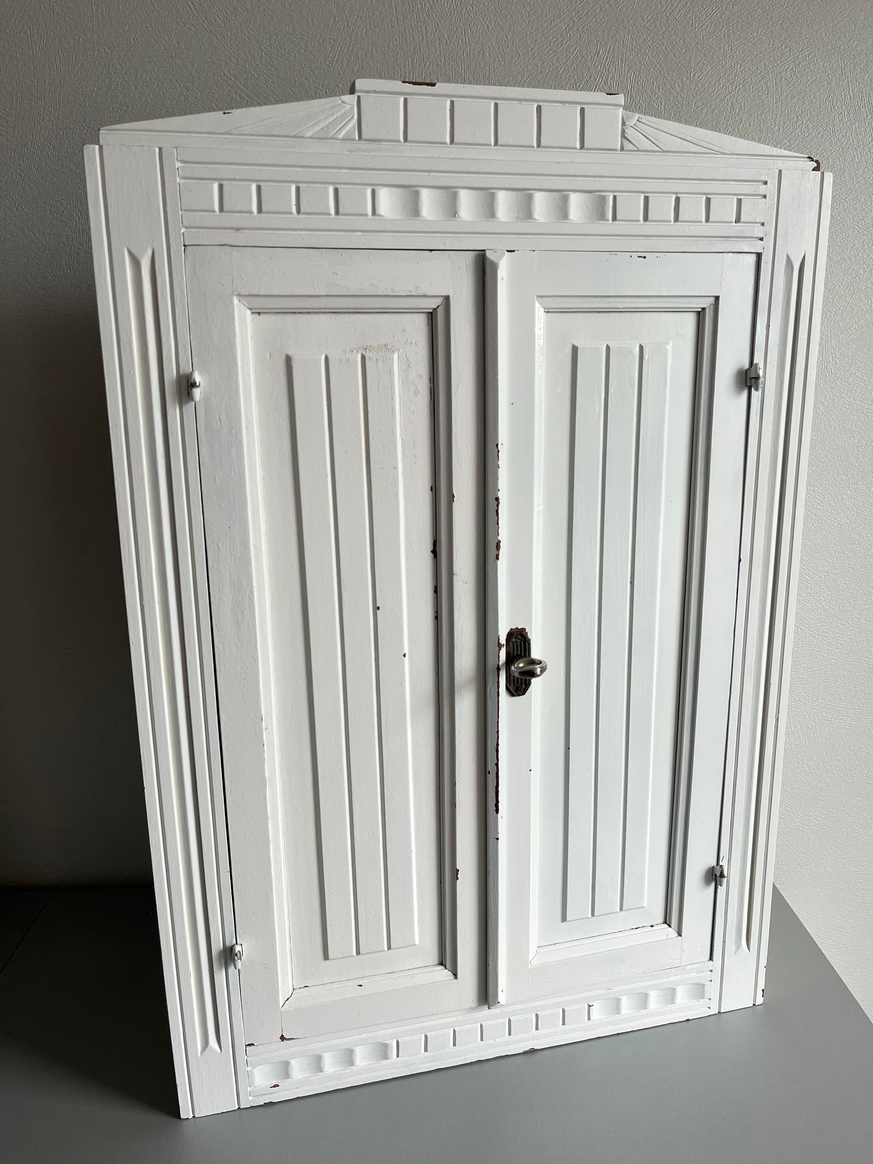 Toilet cabinet art deco pharmacy