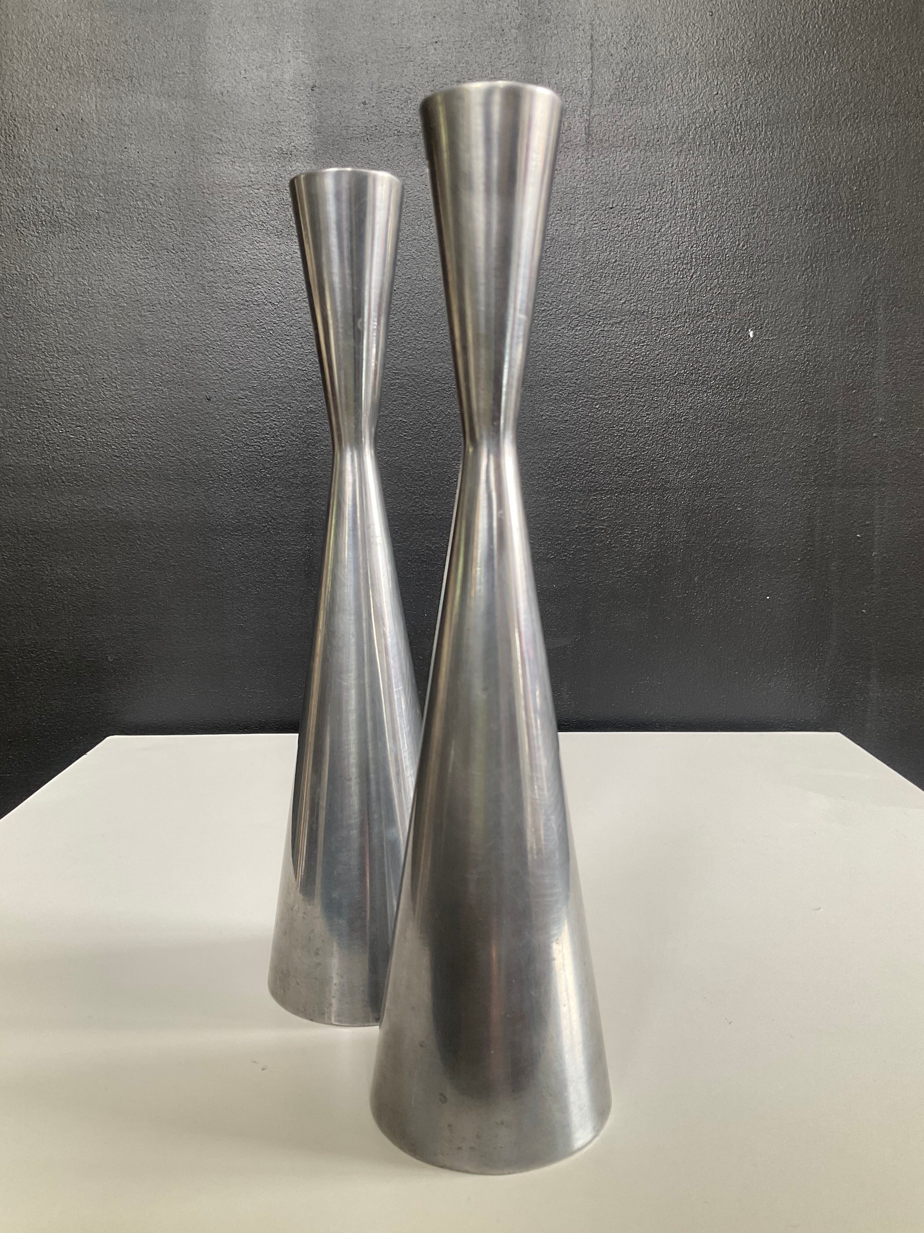 Paire de bougeoirs diabolo IKEA en aluminium