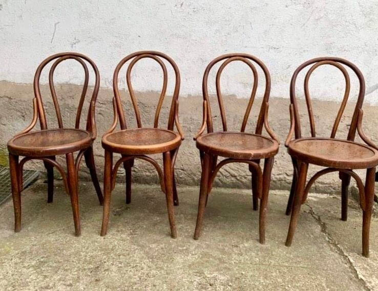 4 bistro chairs in curved wood N° 18 of the 1920s 1930s wooden seat