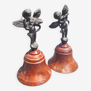 Paire de cloches de table anges musiciens en métal cuivré et bronze