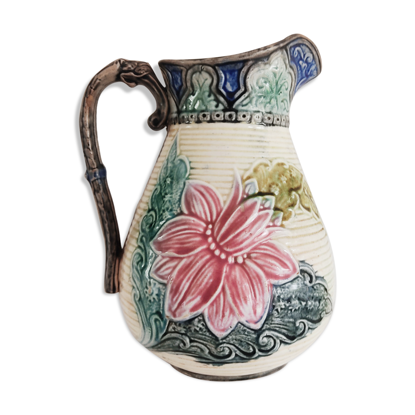 Pitcher dabbling around 1900