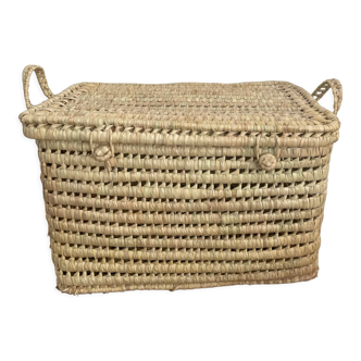 Storage chest trunk in handmade woven doum natural fibers