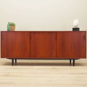 Buffet en teck, design danois, années 1970, production : Danemark