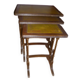 Nesting tables in wood and leather