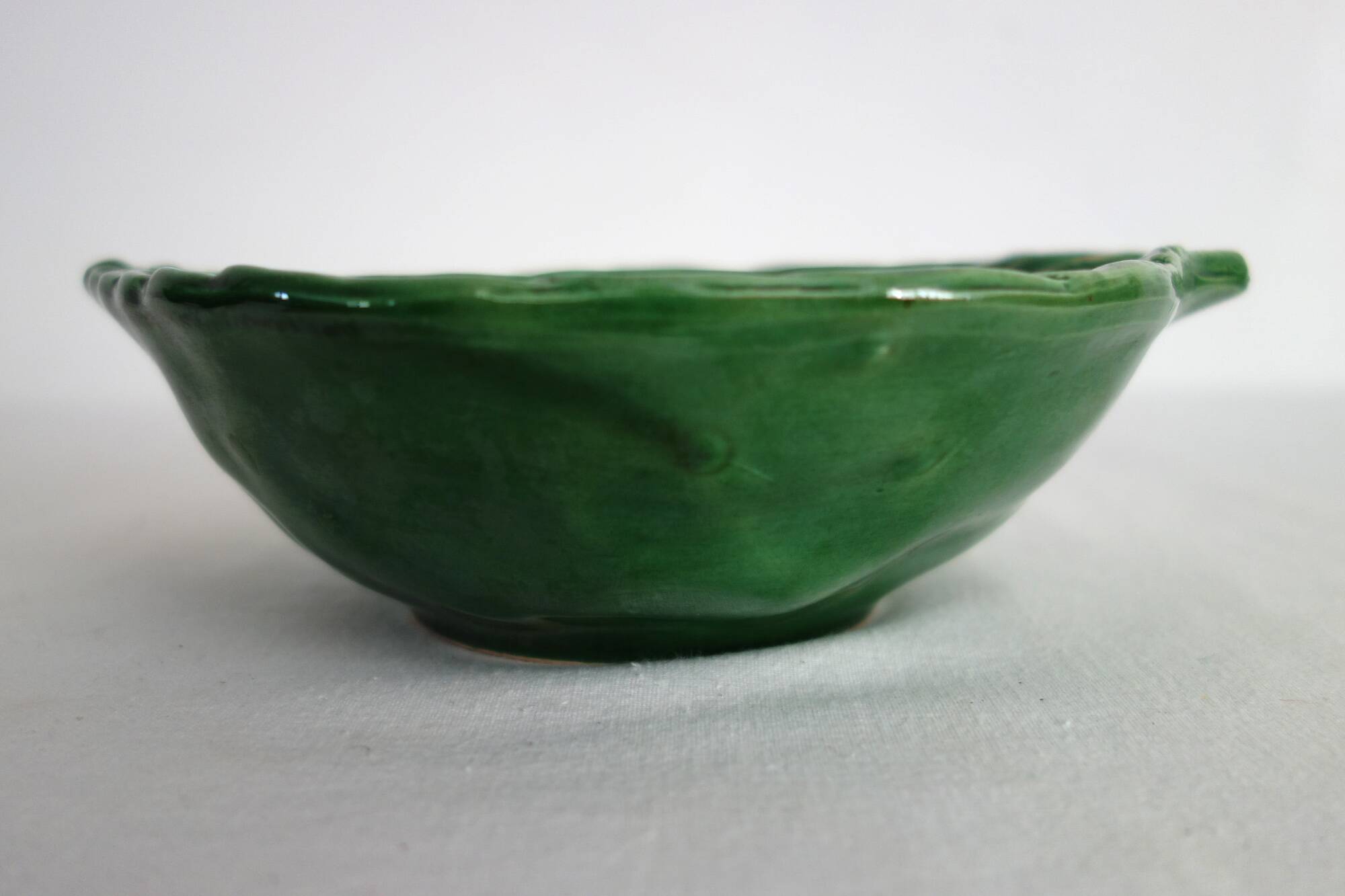 4 vintage slipware artichoke bowls