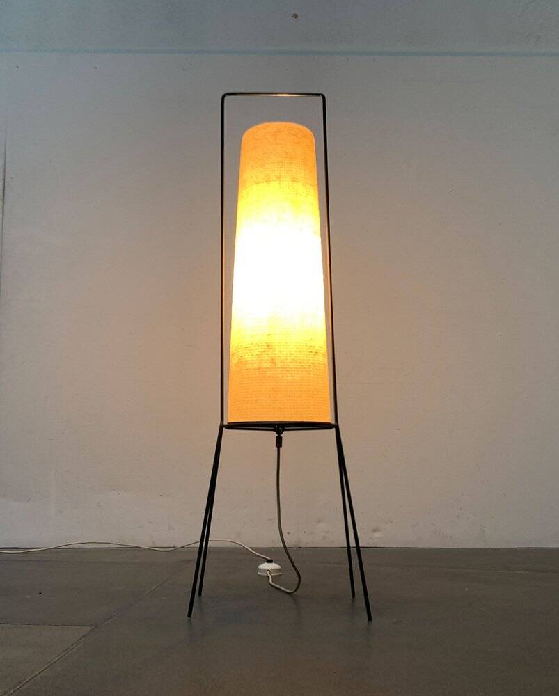 Mid-century minimalist floor lamp by Hesse Leuchten, 1960s.