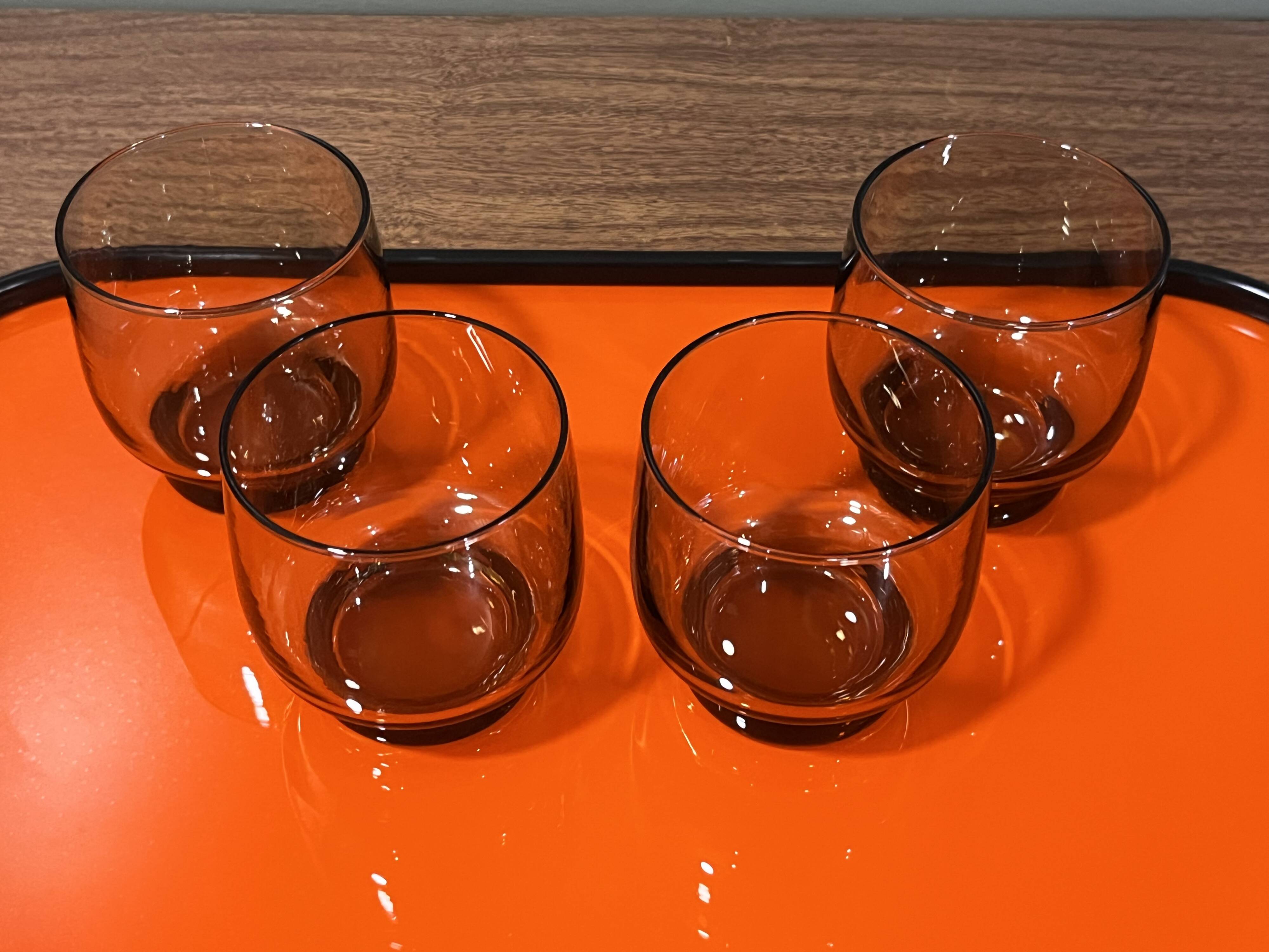 Water glasses 70'