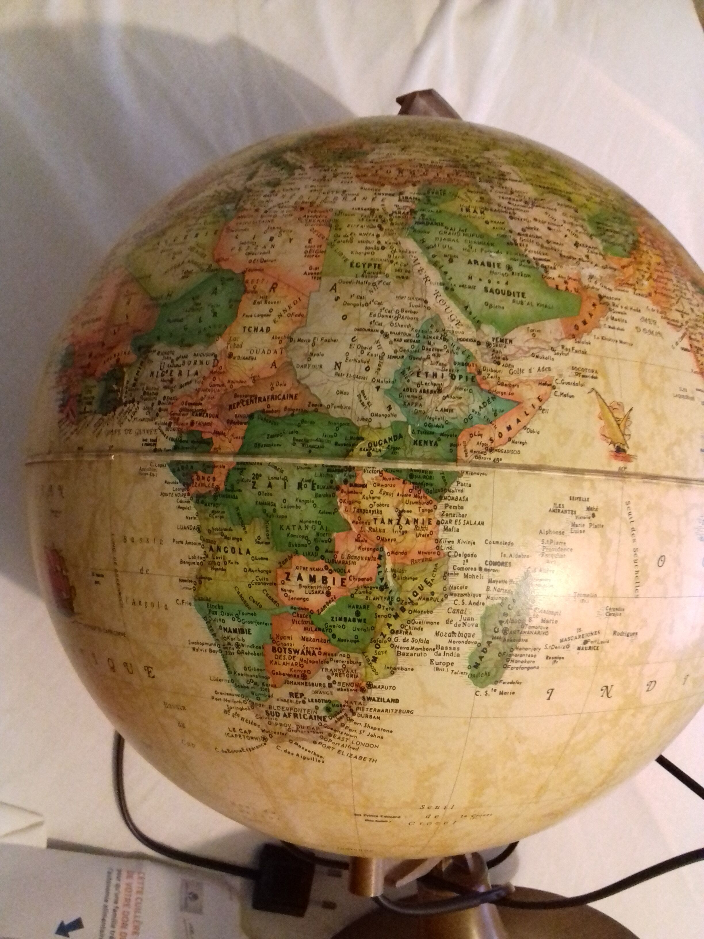Lamp globe land map