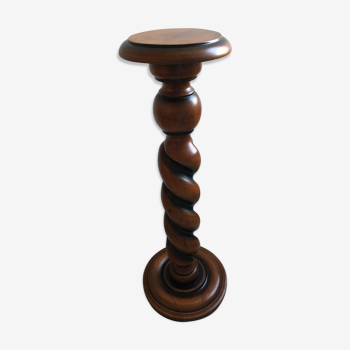 Style press screw side table