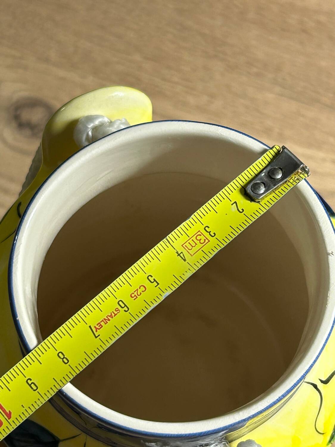 Ceramic milk jug with floral decoration / vase / pitcher green / yellow 20cm