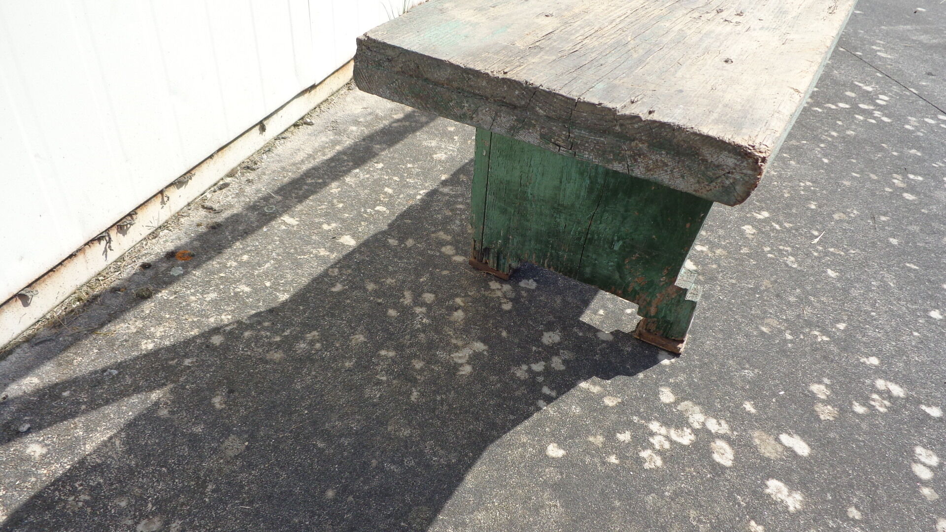 Banc de jardin en chêne