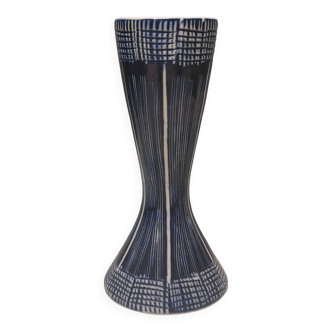 Vase danois des années 1950. Conçu par Aksel Sigvald Nielsen (aksini) signé en bas