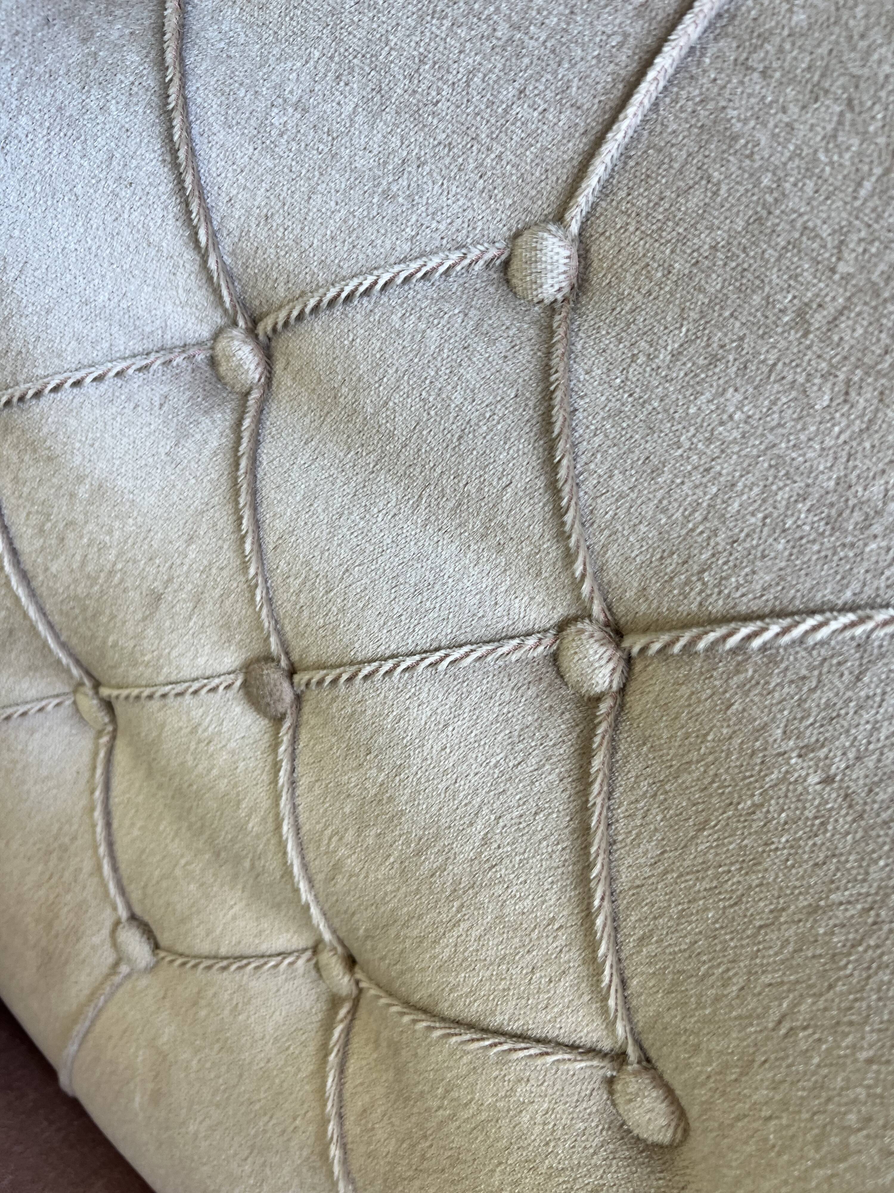 Set of 2 vintage XL armchairs/club seats/single seat