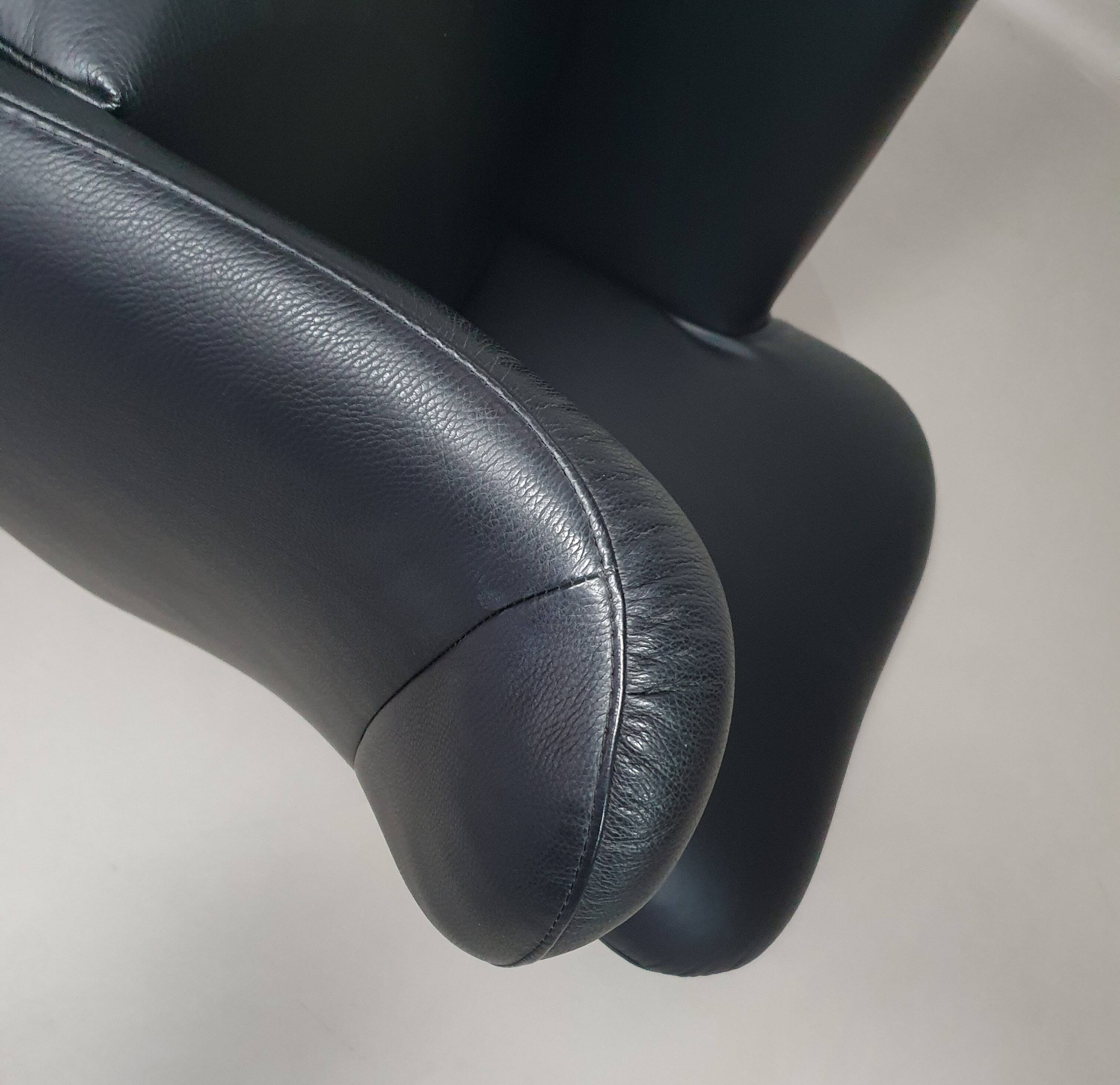 3 armchairs model Turn, Bert Plantagie