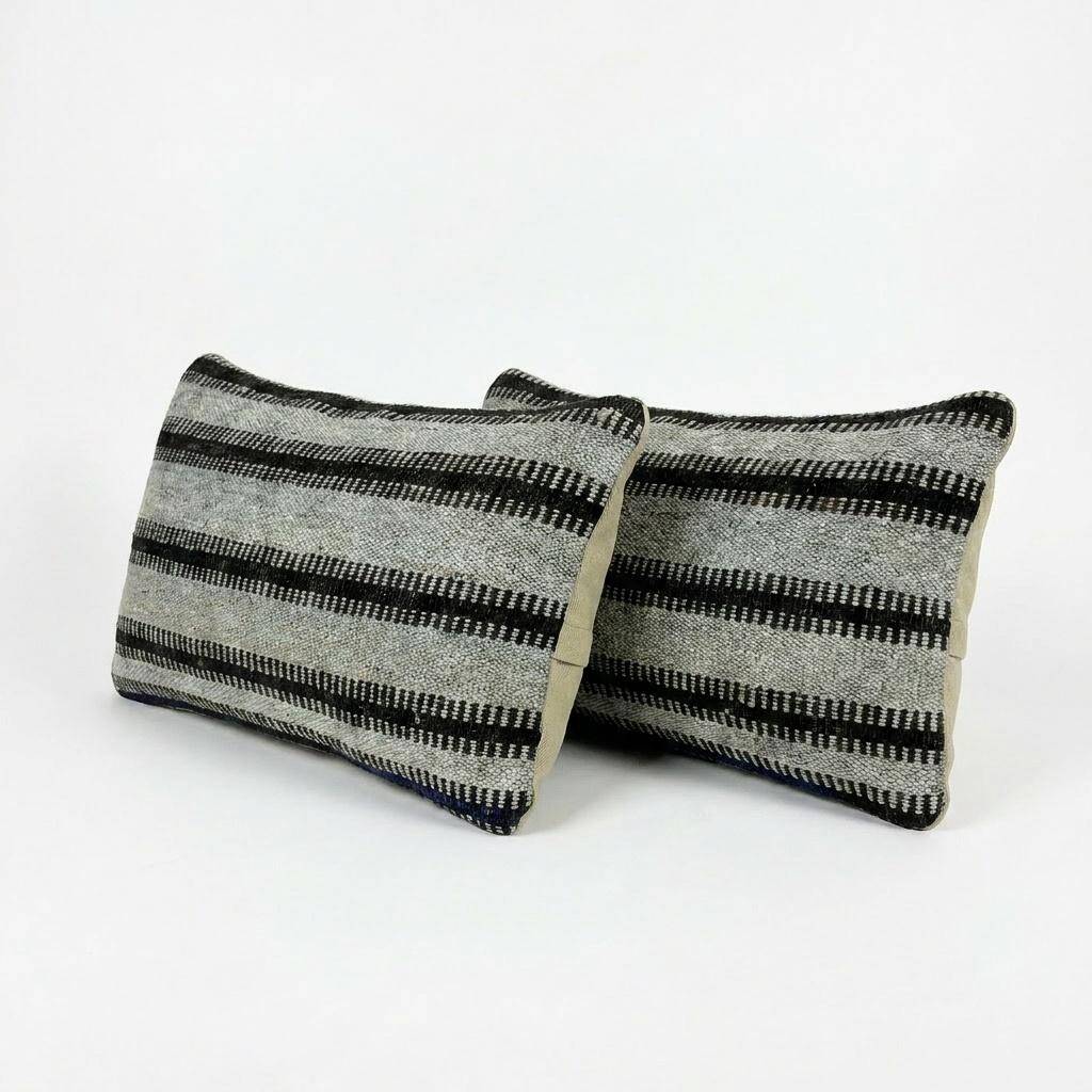 Set of 2 vintage kilim cushion covers 28x51 cm