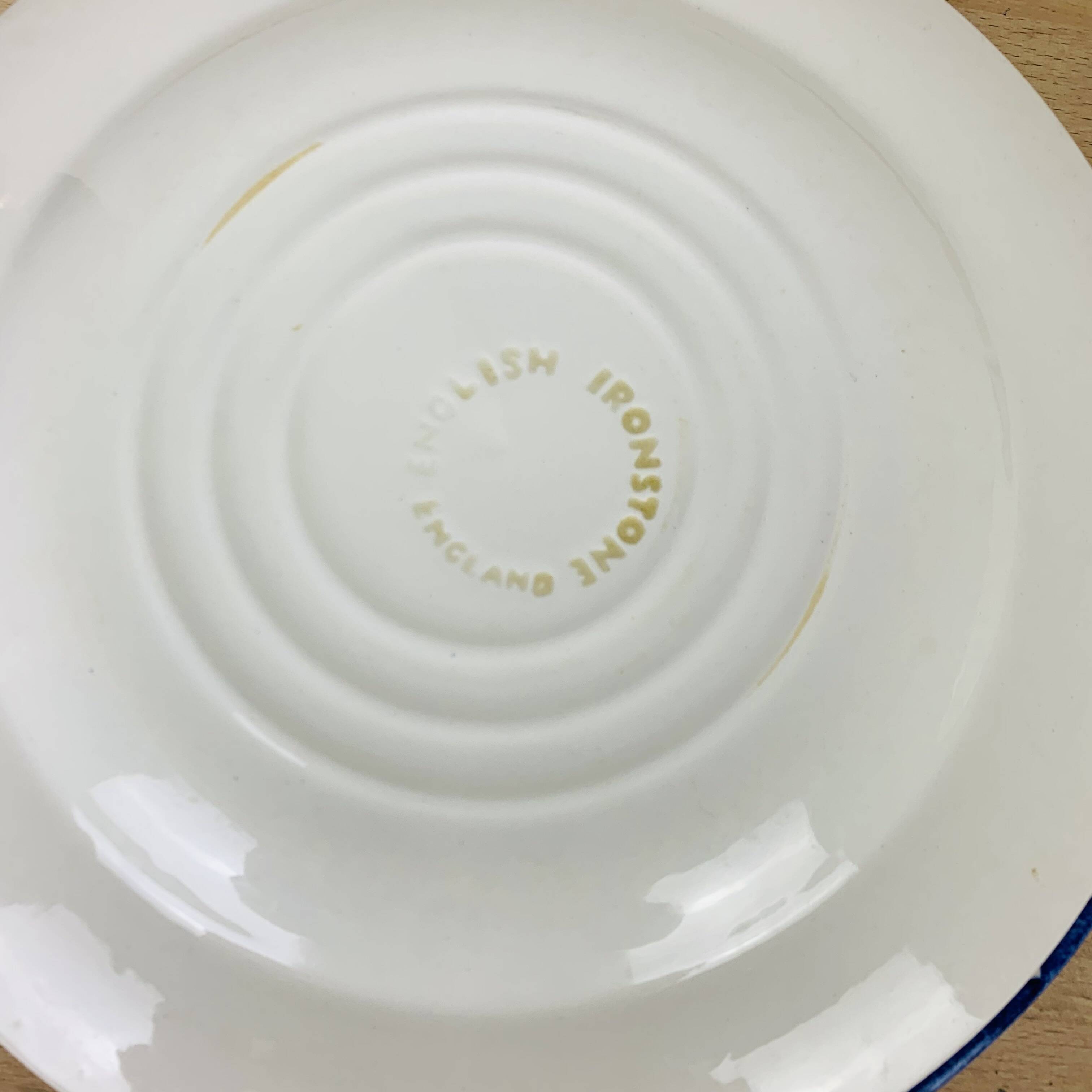 6 Royal Tudor ironstone plates model 17th century England ironstone