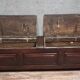 Very important Louis XIV period solid wood storage bench / 201 cm long