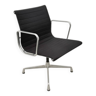 Office chair "EA 108" by Charles & Ray Eames for Vitra, 2001