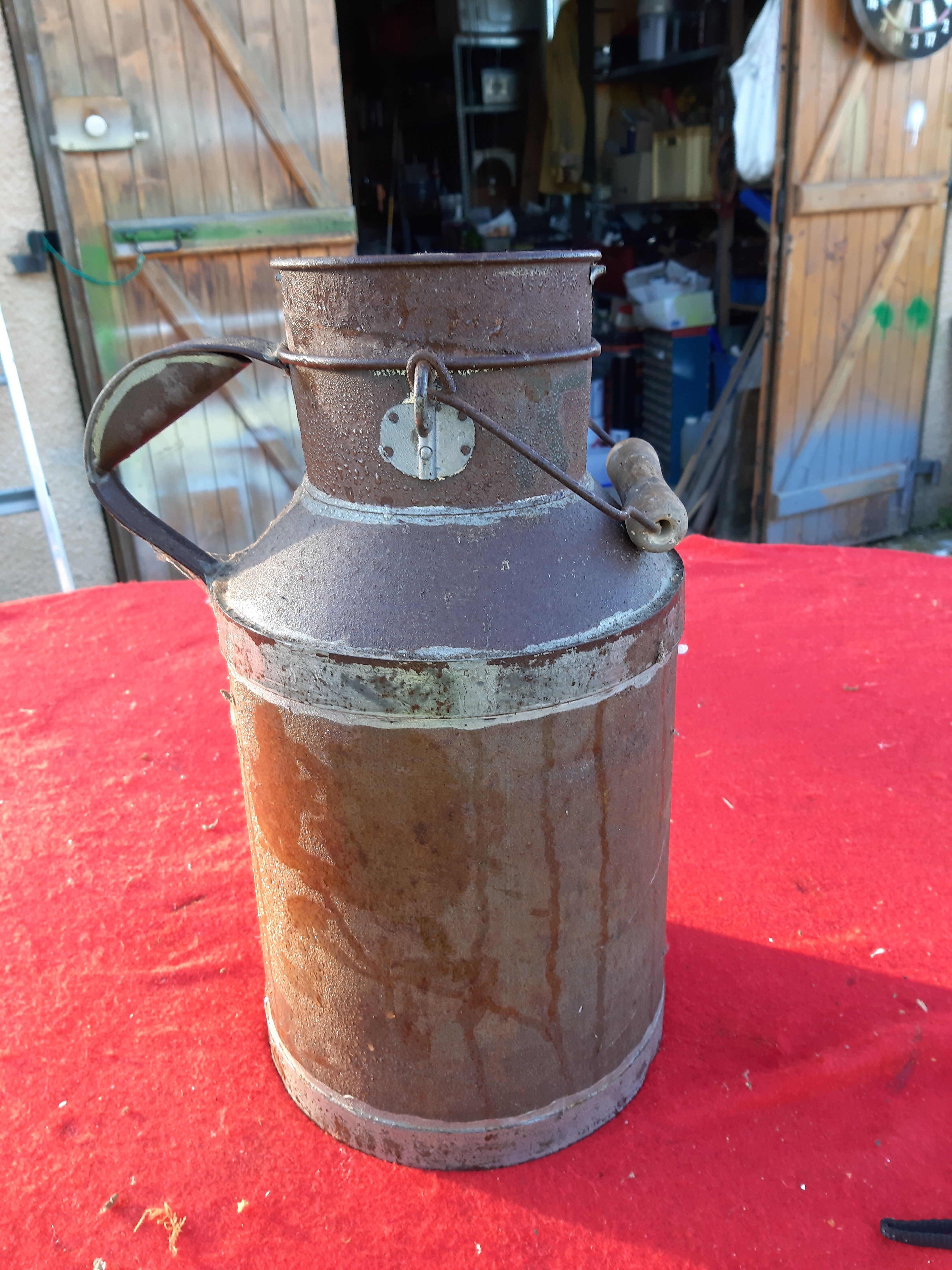 Milk can in tole