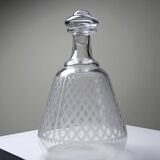 Engraved crystal carafe model "Alhambra" Baccarat from the years 1900-1920.