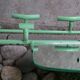 Coat rack green metal and its former mirror