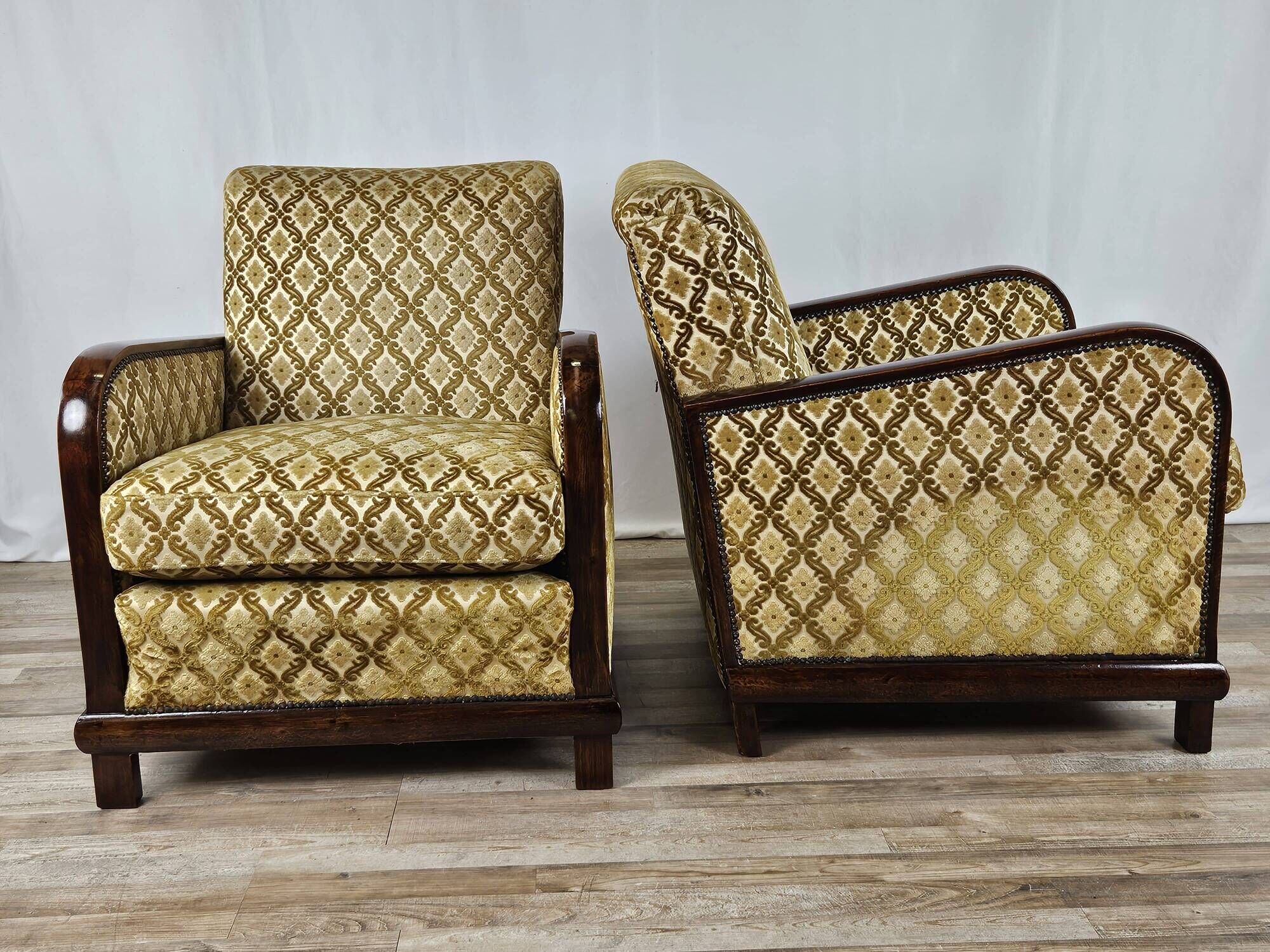 Paire de fauteuils Art Déco des années 1930 recouverts de tissu